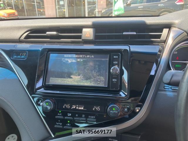 Toyota CAMRY HYBRID 2017-11 7215685-17