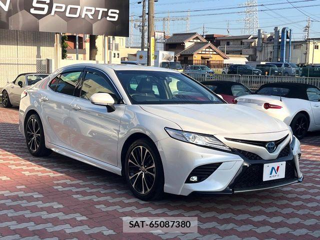 Toyota CAMRY HYBRID 2020-08 7215710-15