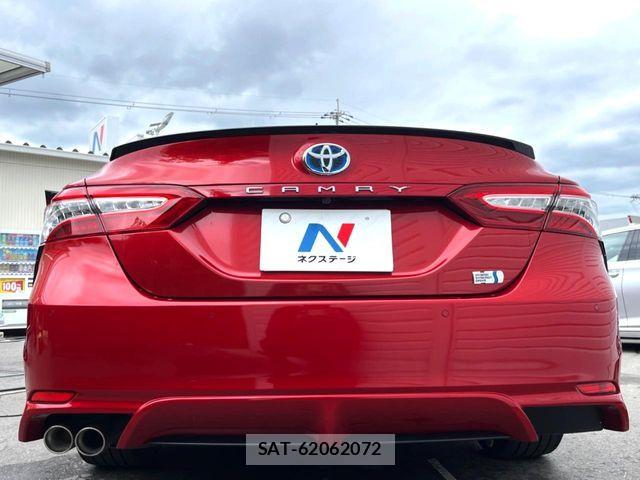 Toyota CAMRY HYBRID 2020-04 7215709-15