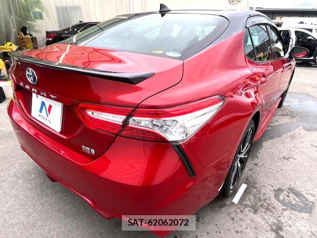 Toyota CAMRY HYBRID 2020-04 7215709-17