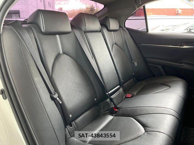 Toyota CAMRY HYBRID 2020-03 7215712-9