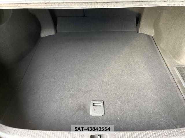 Toyota CAMRY HYBRID 2020-03 7215712-10