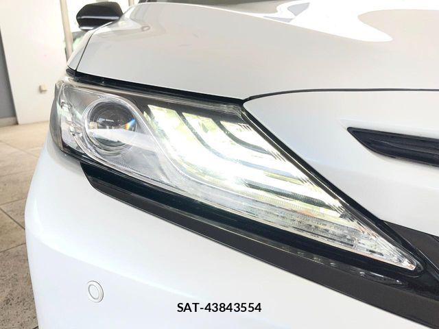 Toyota CAMRY HYBRID 2020-03 7215712-12
