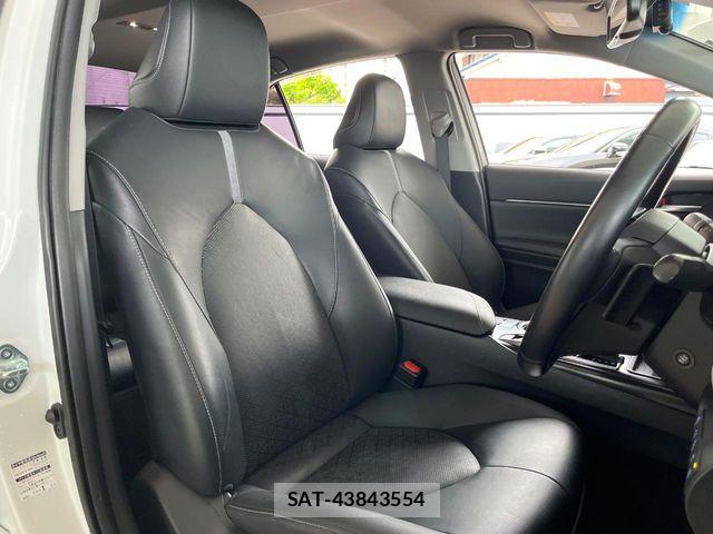 Toyota CAMRY HYBRID 2020-03 7215712-8