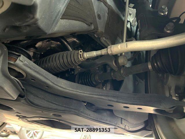 Toyota CAMRY HYBRID 2021-06 7215724-19
