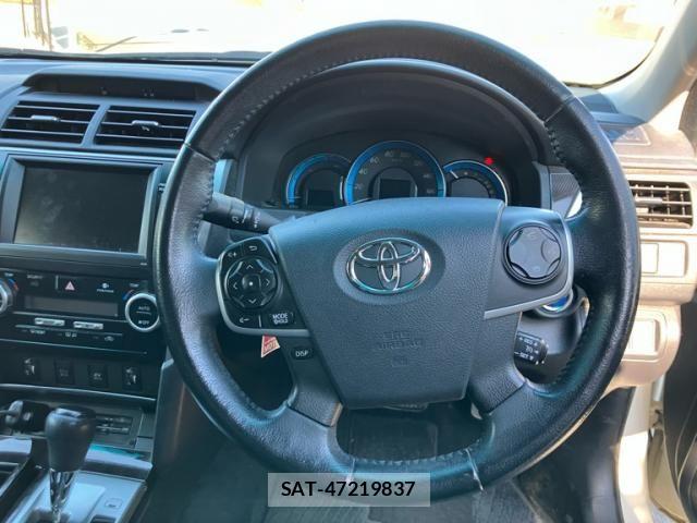 Toyota CAMRY HYBRID 2012-03 7215677-13