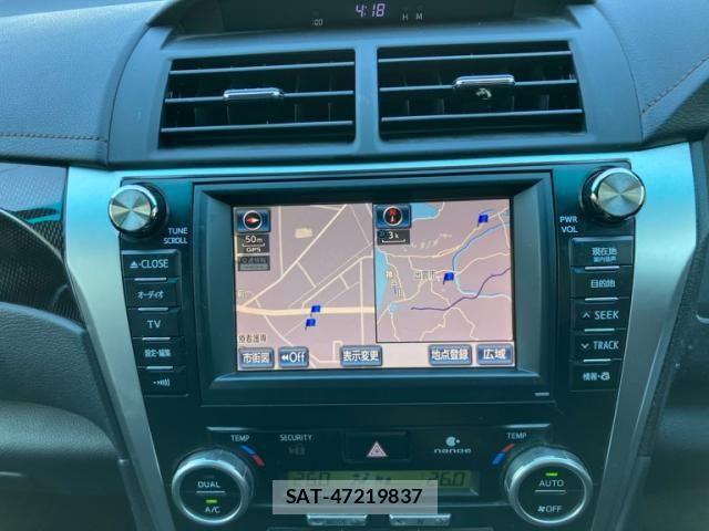 Toyota CAMRY HYBRID 2012-03 7215677-17
