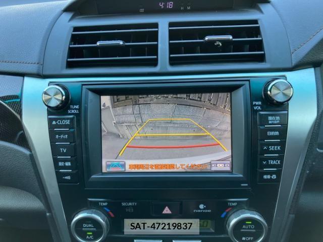 Toyota CAMRY HYBRID 2012-03 7215677-18