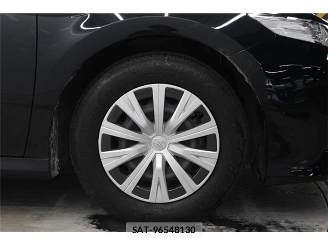 Toyota CAMRY HYBRID 2021-01 7215720-22