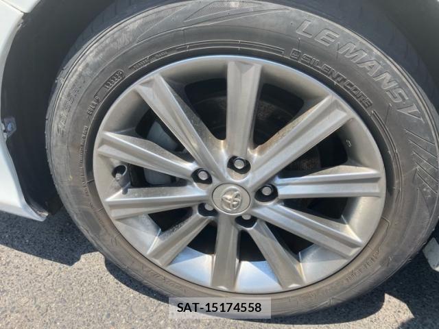 Toyota CAMRY HYBRID 2014-08 7215679-9