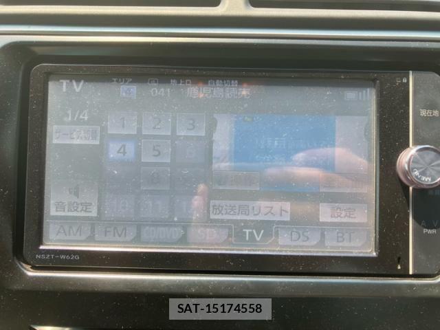 Toyota CAMRY HYBRID 2014-08 7215679-20