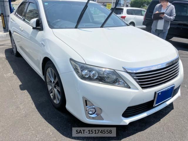 Toyota CAMRY HYBRID 2014-08 7215679-1