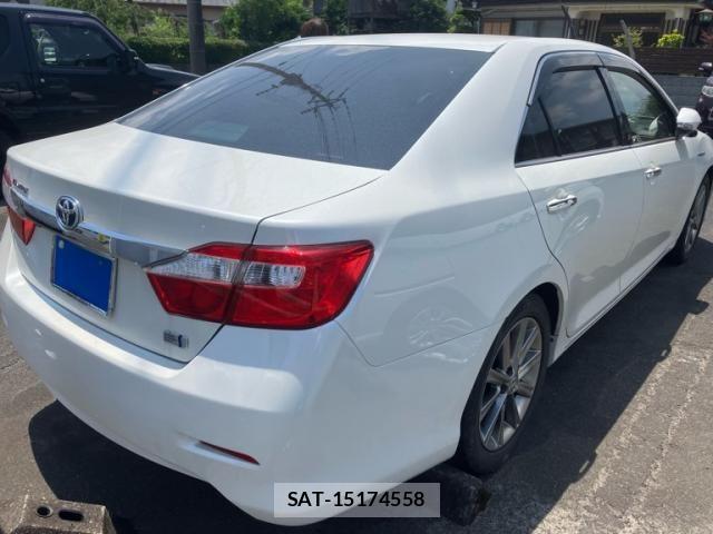 Toyota CAMRY HYBRID 2014-08 7215679-2