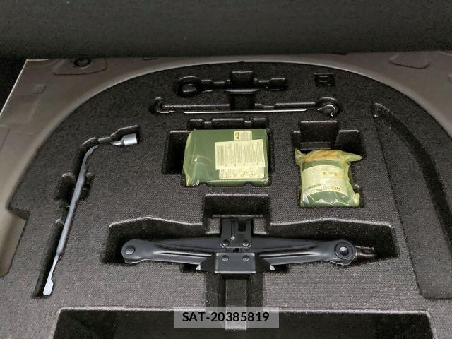Toyota CAMRY HYBRID 2021-02 7215725-15