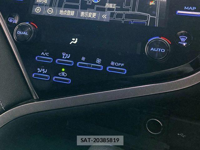 Toyota CAMRY HYBRID 2021-02 7215725-19