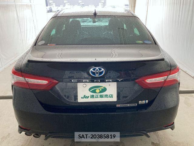 Toyota CAMRY HYBRID 2021-02 7215725-6