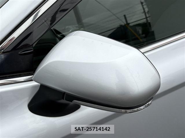 Toyota CAMRY HYBRID 2021-03 7249987-23