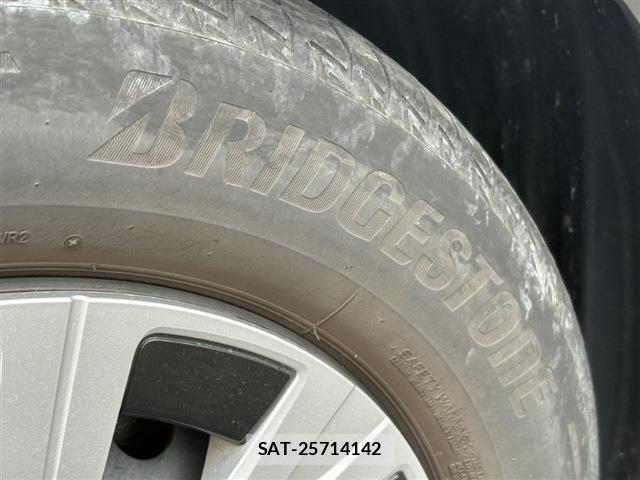 Toyota CAMRY HYBRID 2021-03 7249987-29