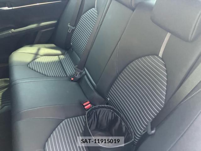 Toyota CAMRY HYBRID 2019-05 7249985-13