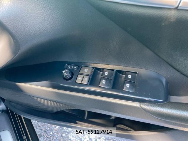Toyota CAMRY HYBRID 2019-09 7271663-15