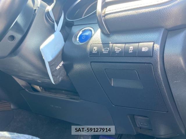 Toyota CAMRY HYBRID 2019-09 7271663-19
