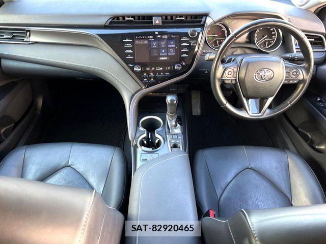 Toyota CAMRY HYBRID 2020-02 7271661-1