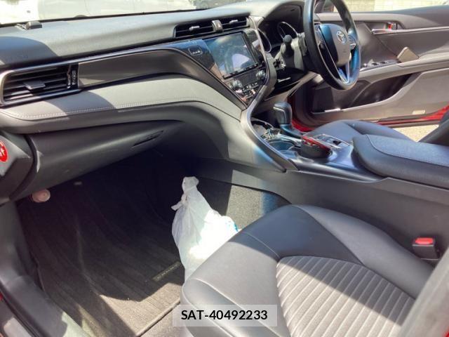 Toyota CAMRY HYBRID 2019-01 7326086-9
