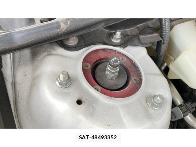 Toyota CAMRY HYBRID 2017-11 7326082-25