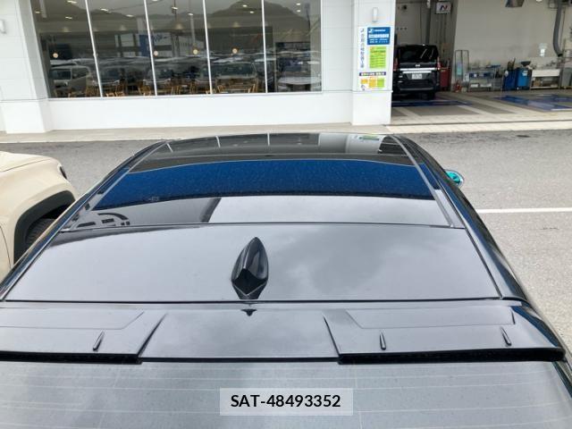 Toyota CAMRY HYBRID 2017-11 7326082-6