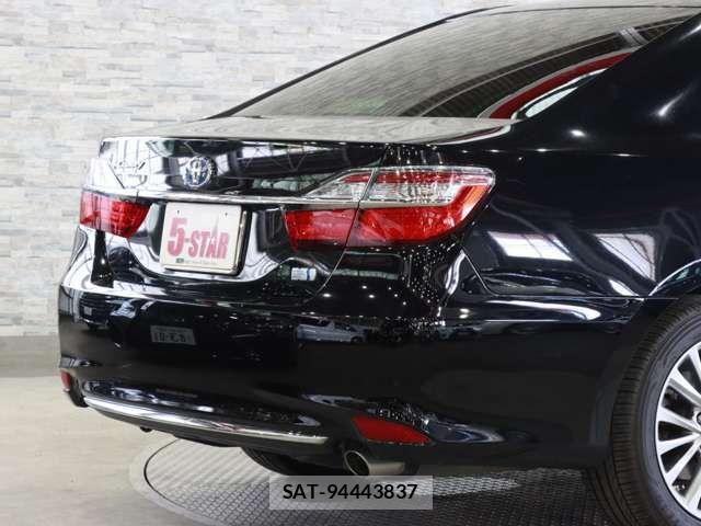 Toyota CAMRY HYBRID 2016-01 7357079-18