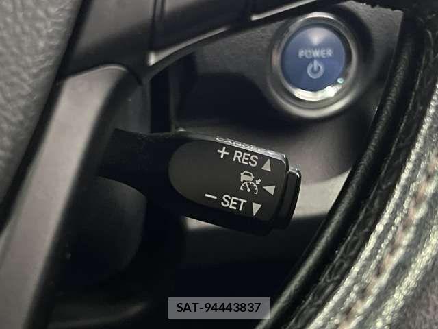 Toyota CAMRY HYBRID 2016-01 7357079-8