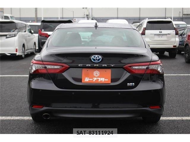 Toyota CAMRY HYBRID 2021-06 7357076-11