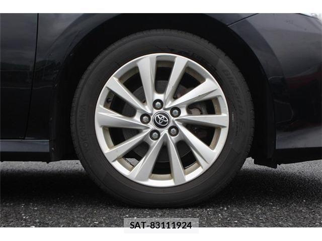 Toyota CAMRY HYBRID 2021-06 7357076-14