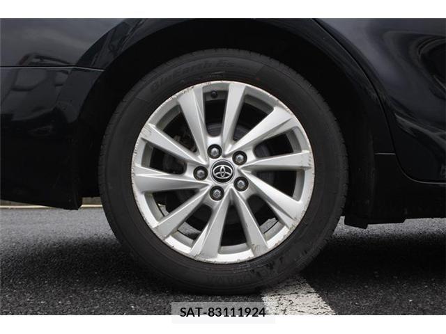 Toyota CAMRY HYBRID 2021-06 7357076-17