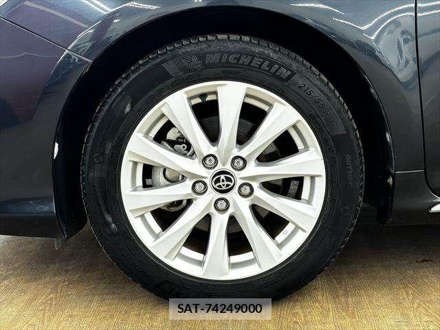 Toyota CAMRY HYBRID 2012-01 7357081-28