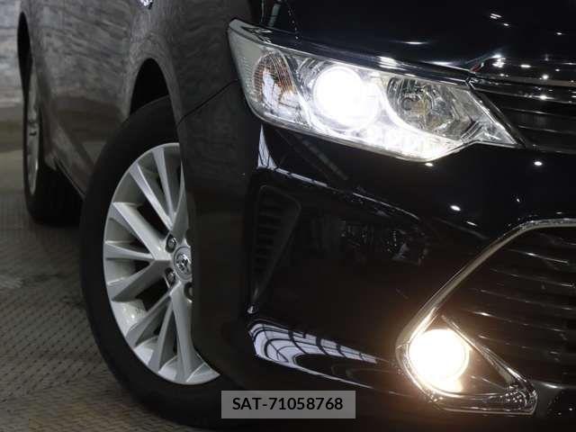 Toyota CAMRY HYBRID 2017-01 7357078-14