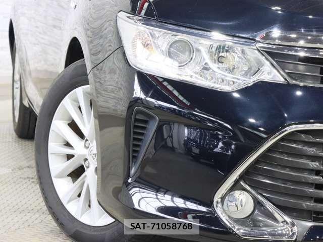 Toyota CAMRY HYBRID 2017-01 7357078-15