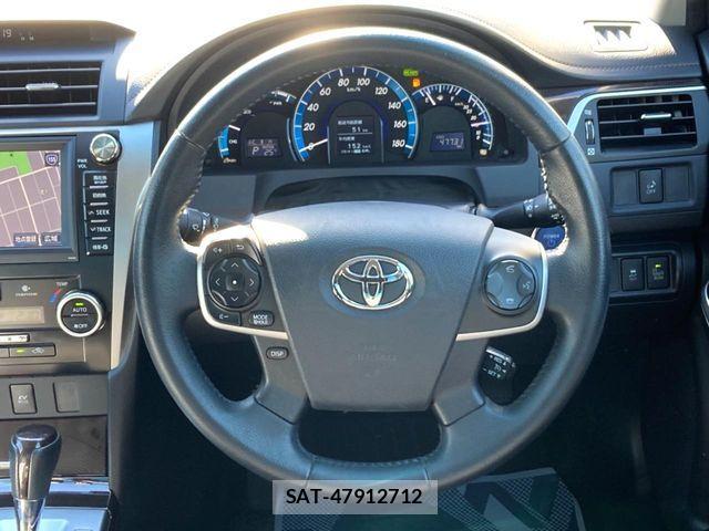 Toyota CAMRY HYBRID 2013-07 7357084-10