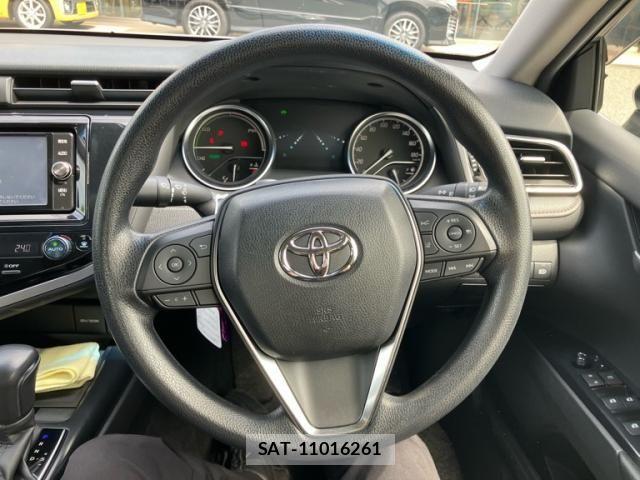 Toyota CAMRY HYBRID 2018-03 7357080-11