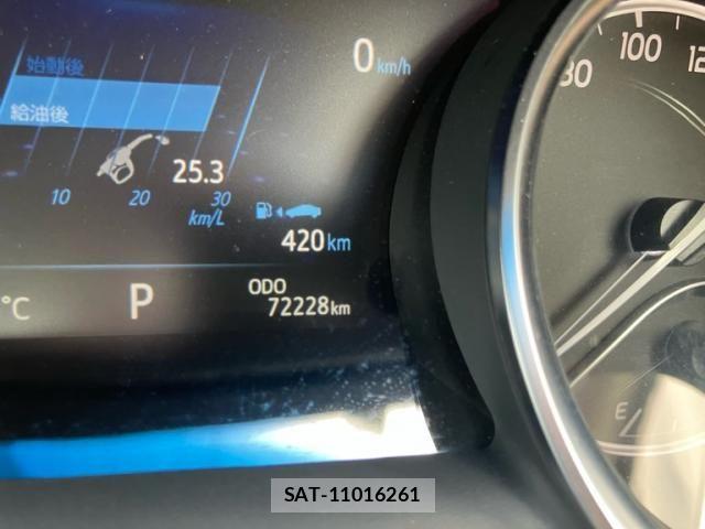 Toyota CAMRY HYBRID 2018-03 7357080-16