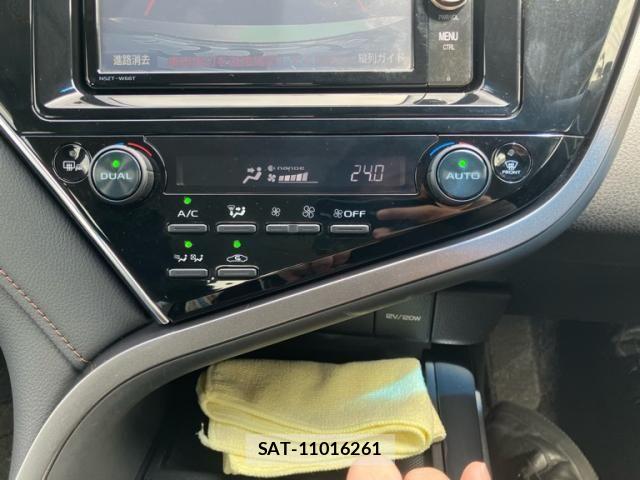 Toyota CAMRY HYBRID 2018-03 7357080-19