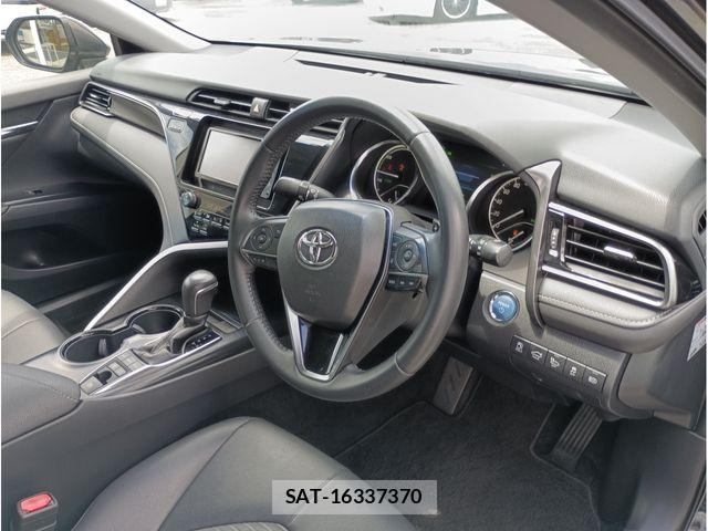 Toyota CAMRY HYBRID 2018-09 7357077-9