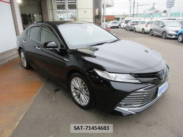 Toyota CAMRY HYBRID 2019-05 7357073-2