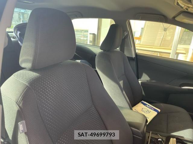 Toyota CAMRY HYBRID 2013-08 7357082-16