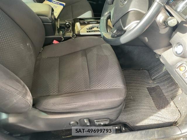 Toyota CAMRY HYBRID 2013-08 7357082-17