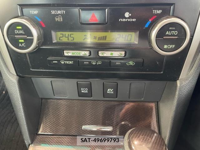 Toyota CAMRY HYBRID 2013-08 7357082-23