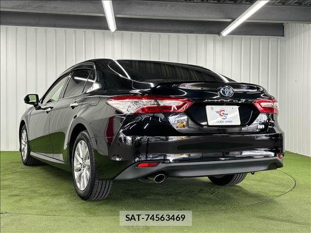Toyota CAMRY HYBRID 2018-07 7357070-16