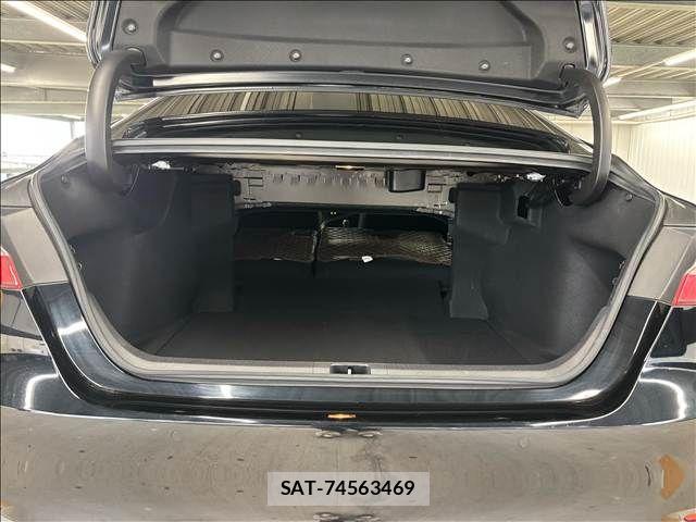 Toyota CAMRY HYBRID 2018-07 7357070-17