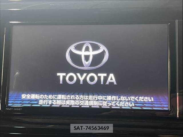 Toyota CAMRY HYBRID 2018-07 7357070-4