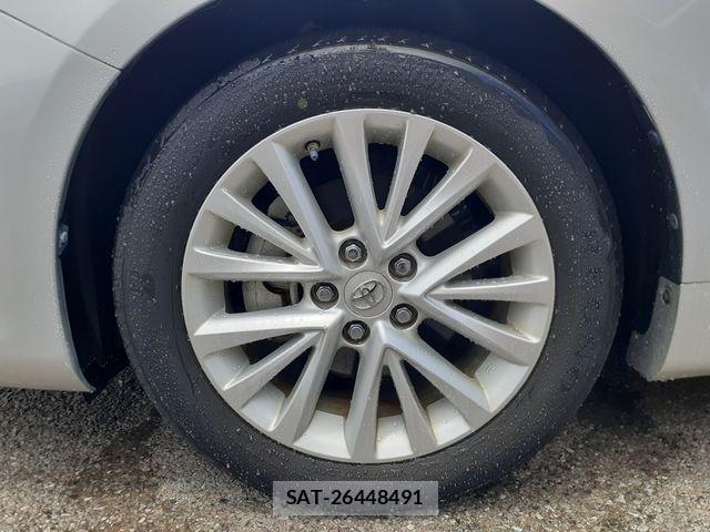 Toyota CAMRY HYBRID 2016-03 7357083-11